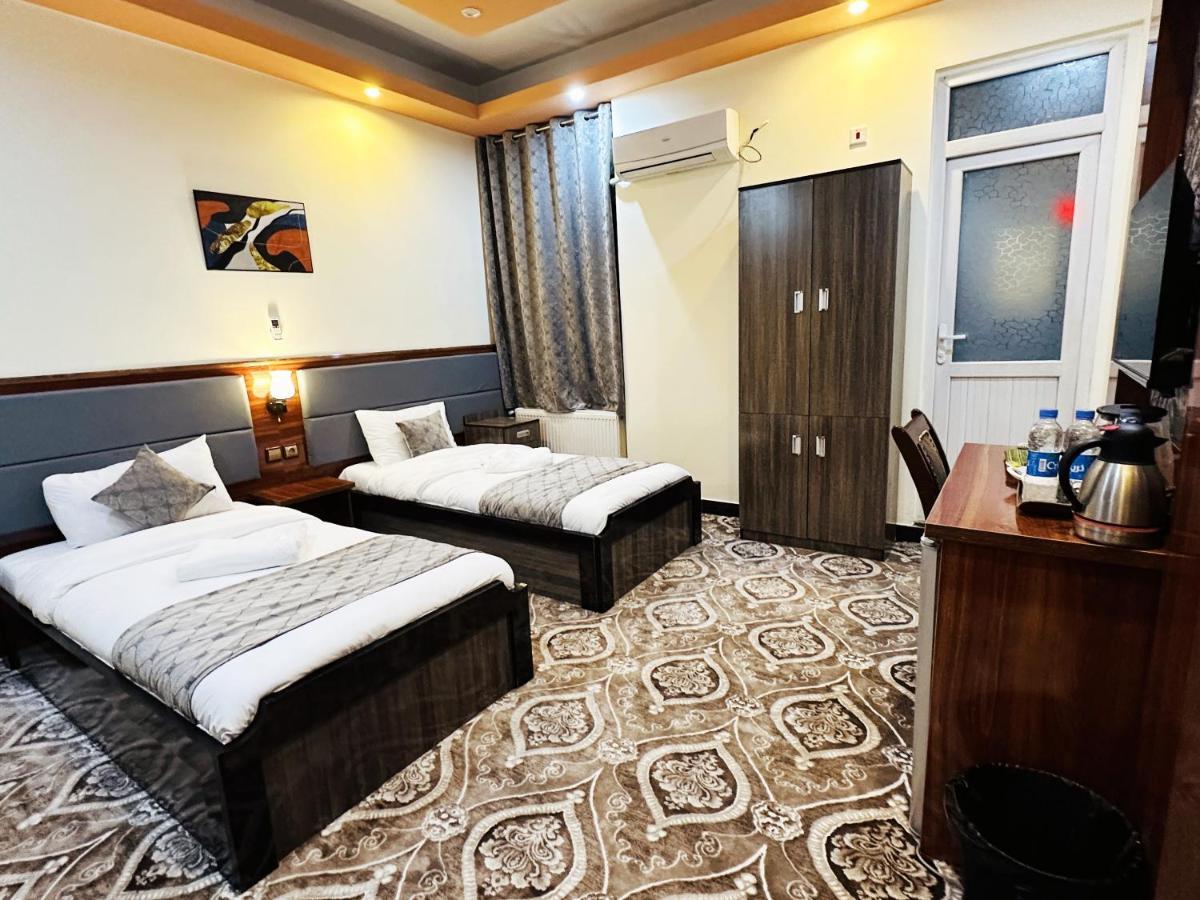 Khyber Hotel Kabul Buitenkant foto