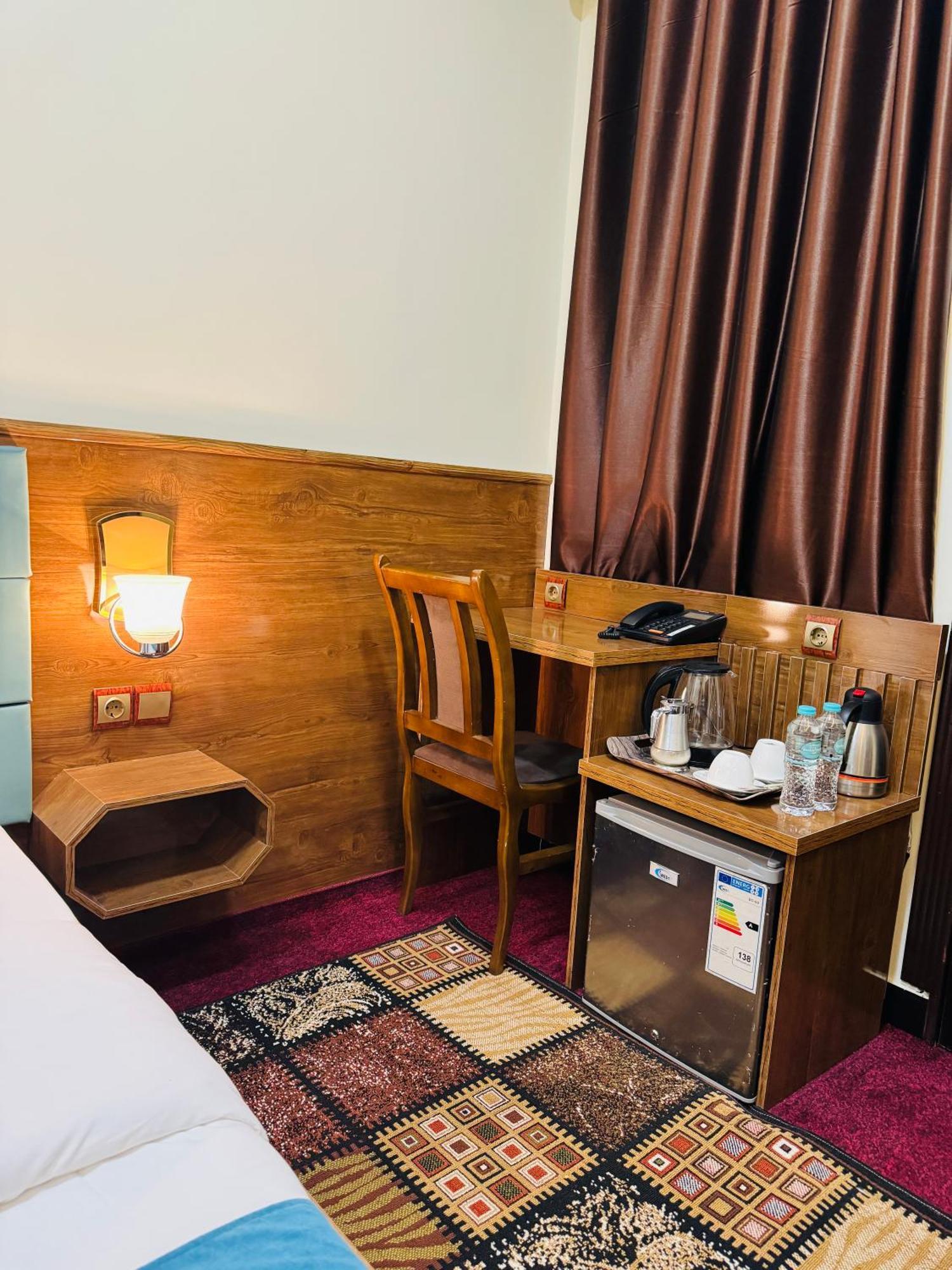 Khyber Hotel Kabul Buitenkant foto