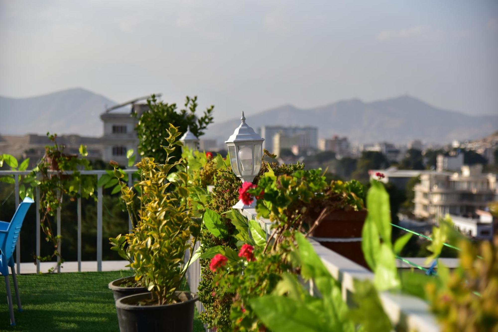 Khyber Hotel Kabul Buitenkant foto