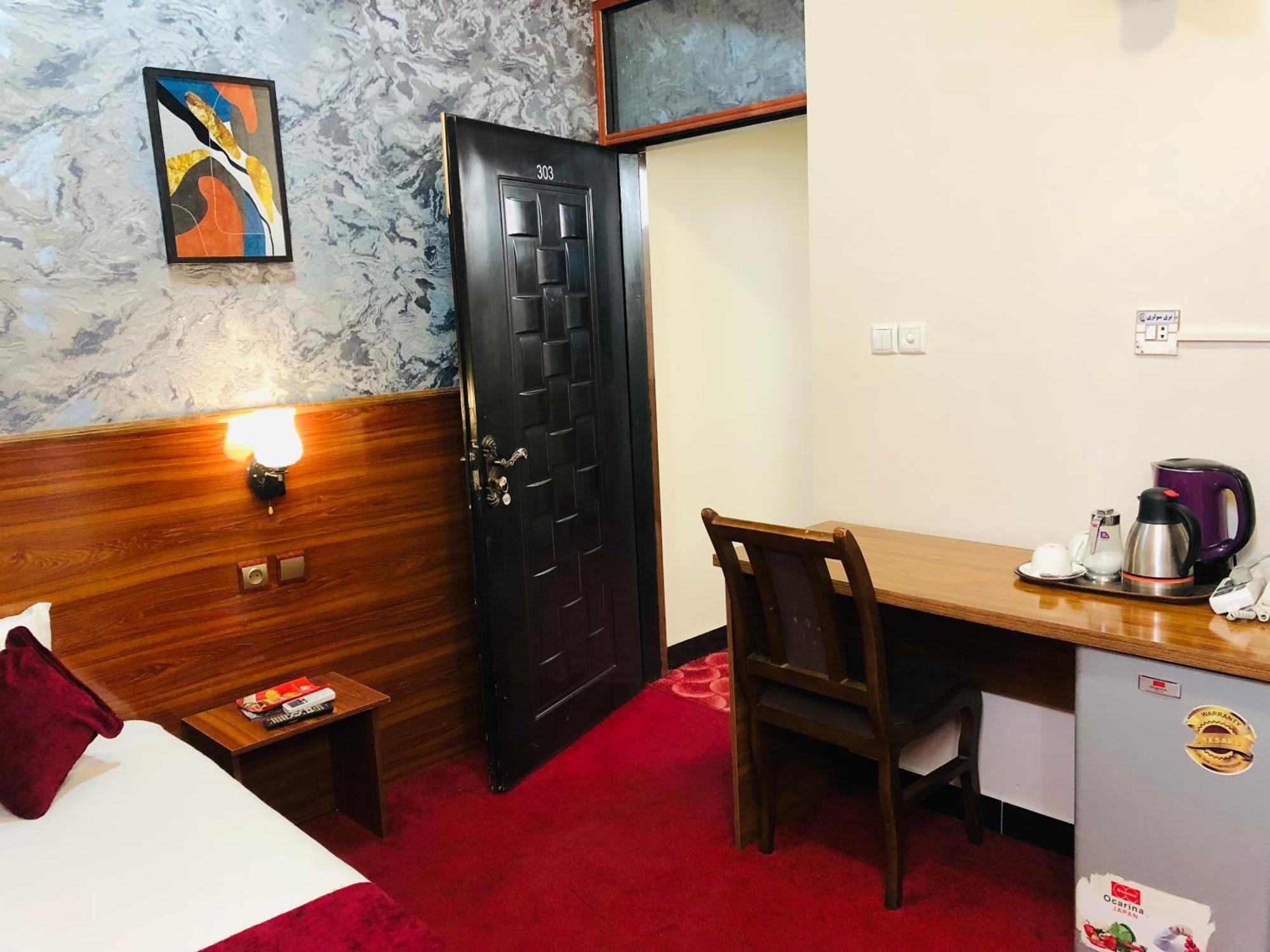Khyber Hotel Kabul Buitenkant foto