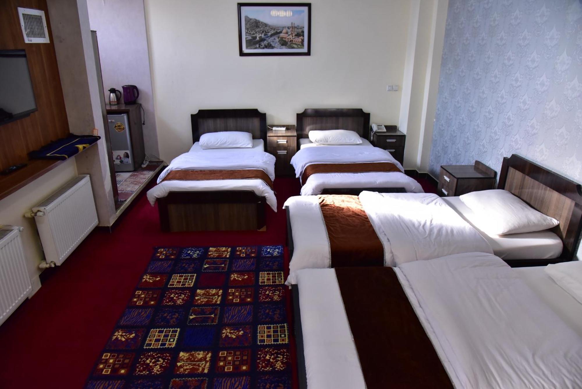Khyber Hotel Kabul Buitenkant foto