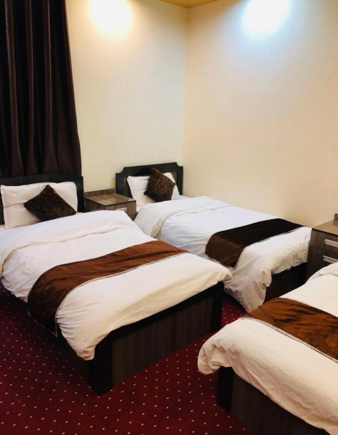 Khyber Hotel Kabul Buitenkant foto